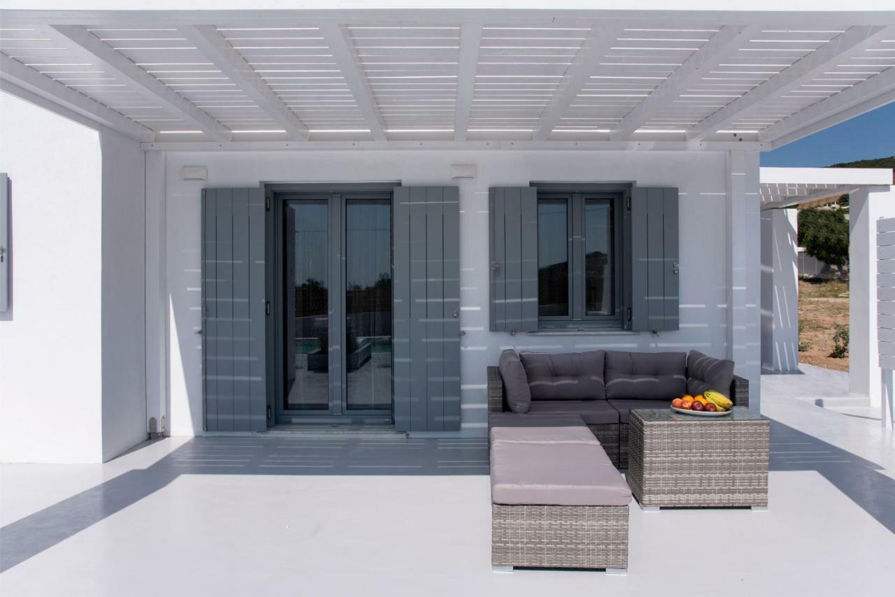 Paros Elitas Villas Esterno foto
