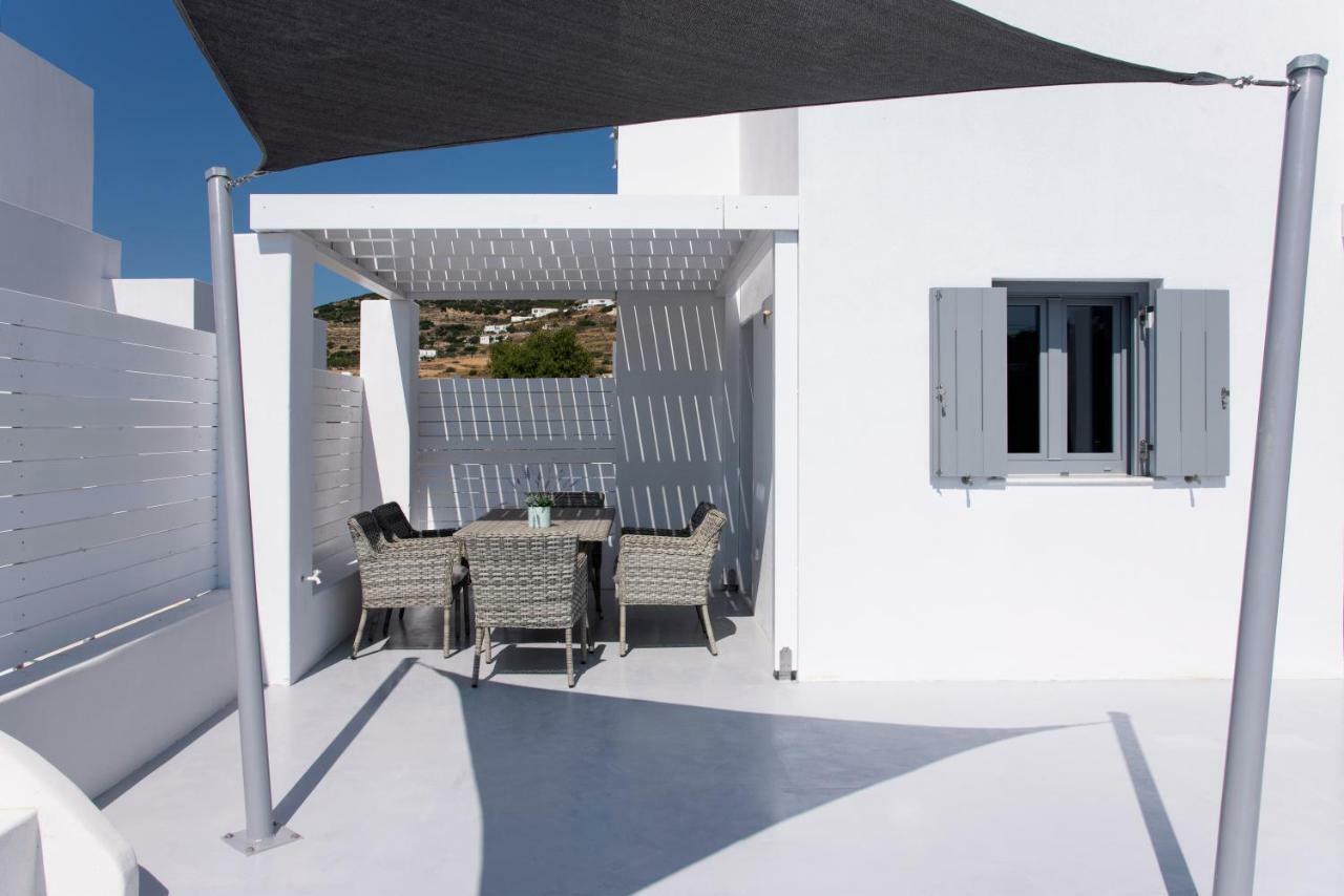 Paros Elitas Villas Esterno foto