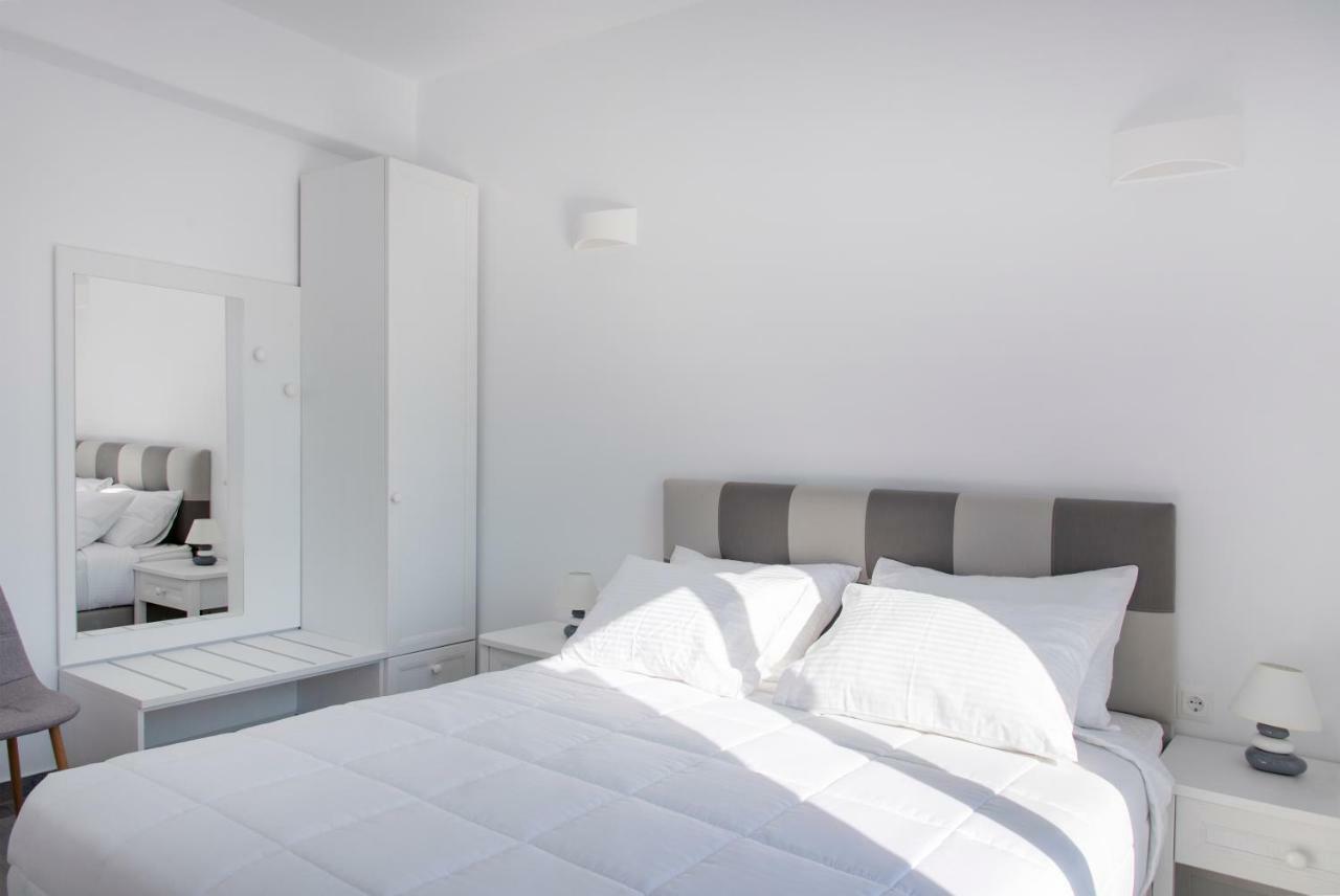 Paros Elitas Villas Esterno foto