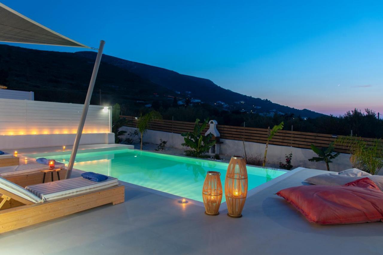 Paros Elitas Villas Esterno foto